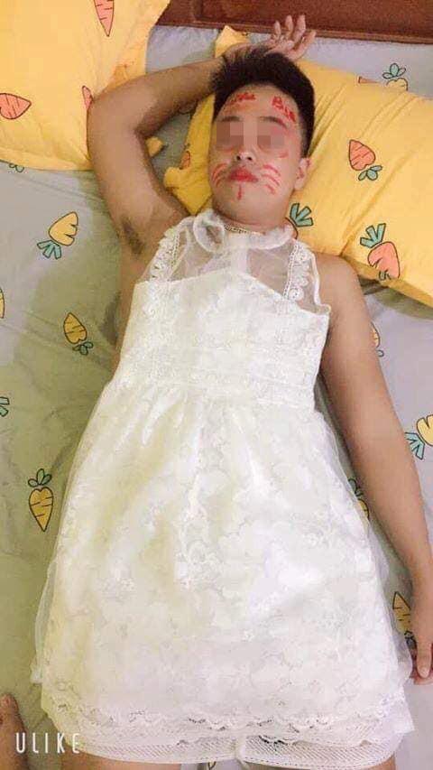 Trốn vợ đi nhậu, người chồng nhận ngay cái kết xấu hổ, chừa đến già-3