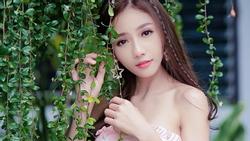 Loạt hotgirl từng bị sa thải vì xinh đẹp, chăm khoe ảnh sexy lên mạng