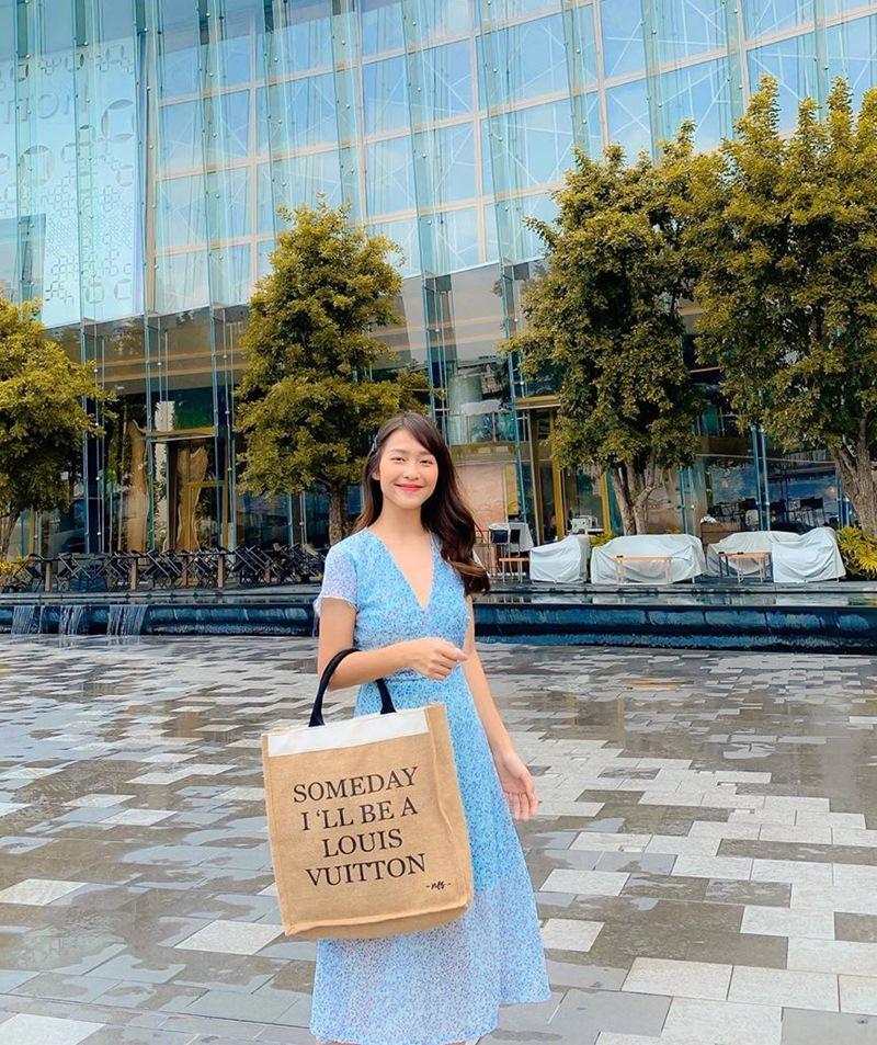 Thúy Vi khoe street style phô diễn vựa hoa quả quá đà lại già hơn hẳn Chi Pu dù kém 5 tuổi-6