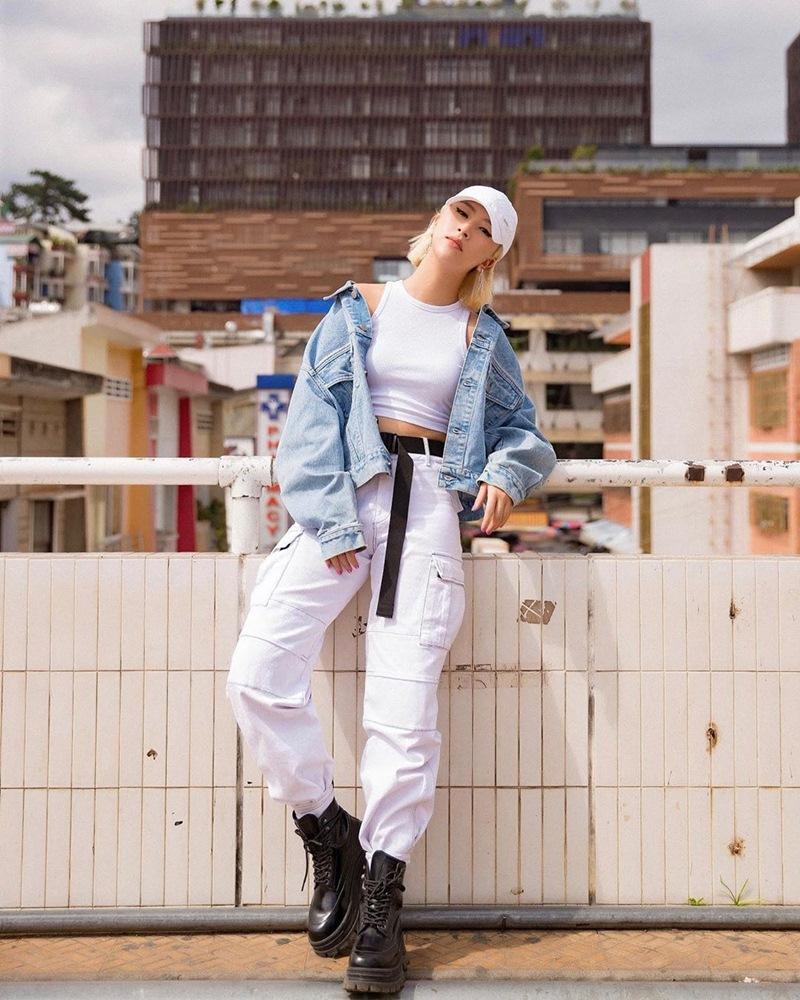 Thúy Vi khoe street style phô diễn vựa hoa quả quá đà lại già hơn hẳn Chi Pu dù kém 5 tuổi-8