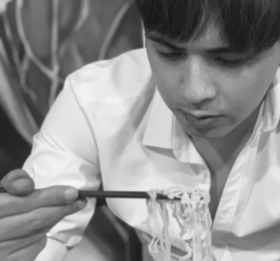 Hồ Quang Hiếu cầu cứu dân mạng vì mất công đi làm đẹp nhưng không thấy thay đổi gì-1