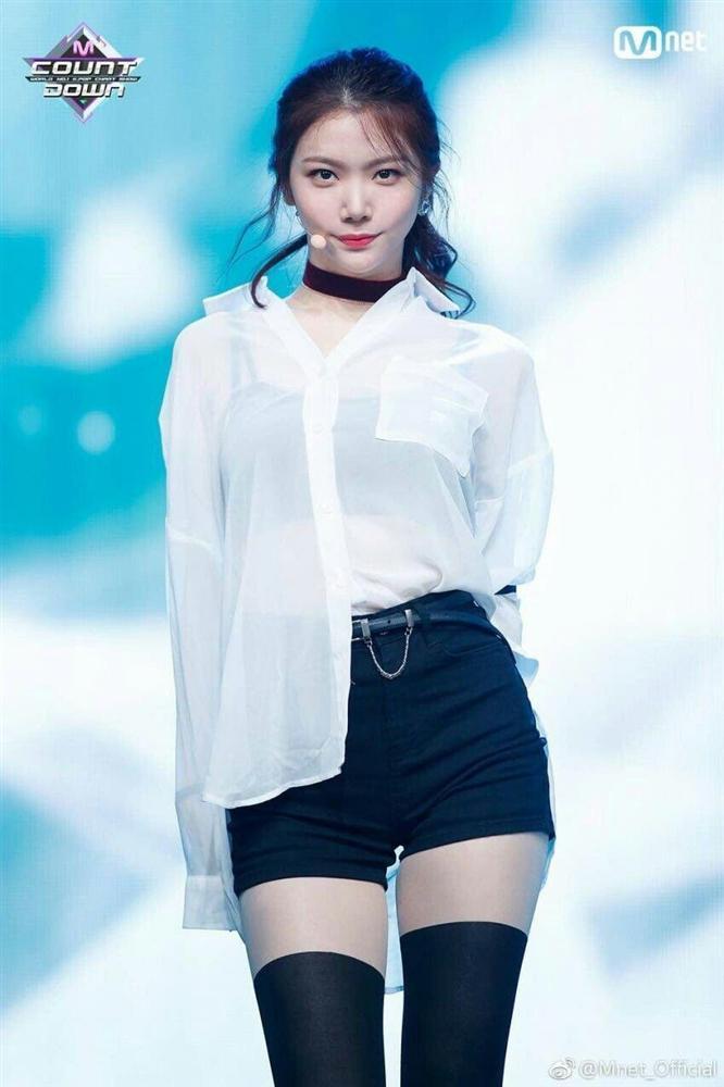 Vượt mặt Kim Yoo Jung - Jennie, IU được bình chọn là sao nữ giàu có và nổi tiếng nhất-4
