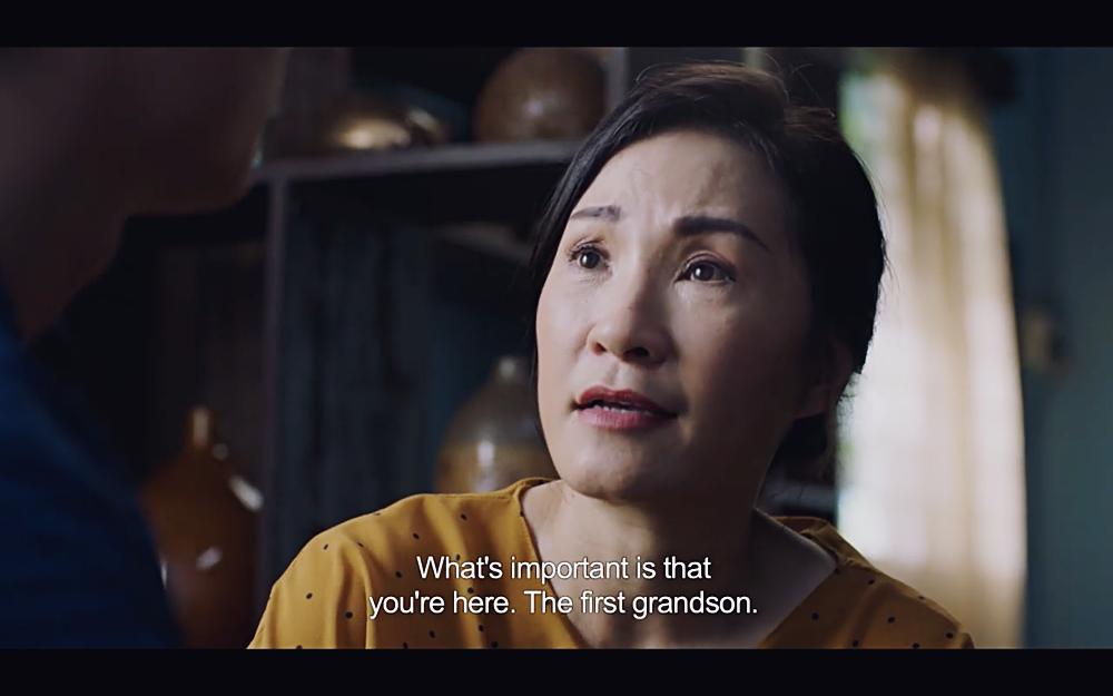 Hoàng thượng của Chi Pu gây sốc khi hỏi người tình đồng tính: Em muốn nằm trên hay nằm dưới?-10