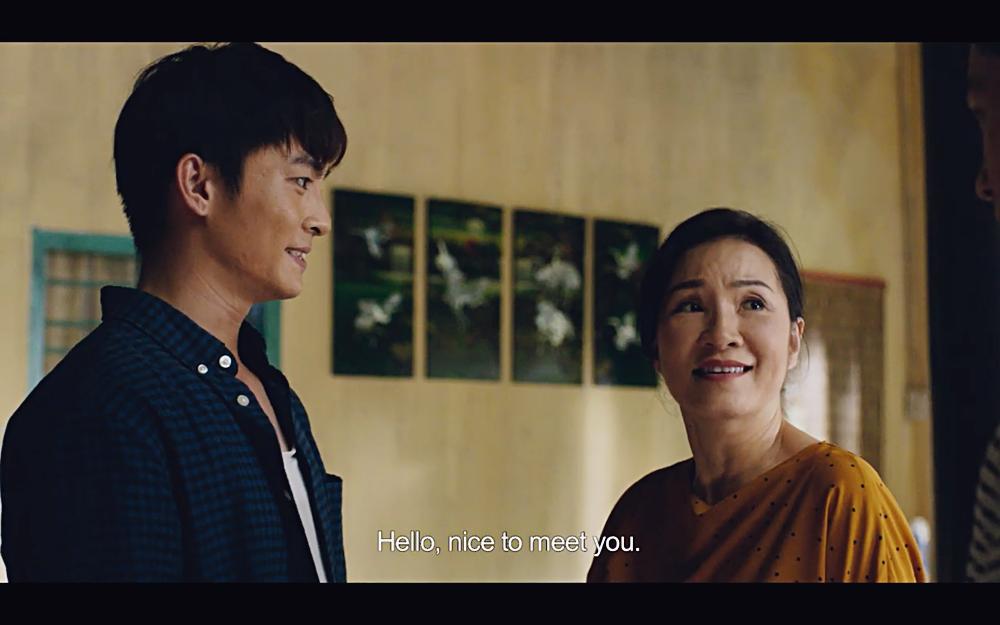 Hoàng thượng của Chi Pu gây sốc khi hỏi người tình đồng tính: Em muốn nằm trên hay nằm dưới?-4