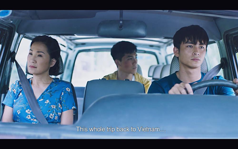 Hoàng thượng của Chi Pu gây sốc khi hỏi người tình đồng tính: Em muốn nằm trên hay nằm dưới?-12