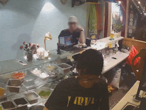 Hé lộ clip trộm đột nhập nhà Nhật Kim Anh, dùng xà beng phá két sắt khoắng sạch 5 tỷ đồng-4