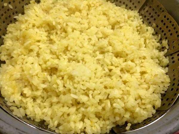 Hướng dẫn cách nấu xôi xéo bằng nồi cơm điện, dễ dàng mà thơm ngon-4