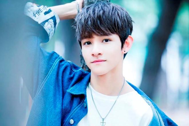 Cha của hoàng tử lai Kim Samuel bị sát hại-2