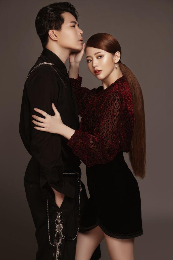 Sau nhiều tin đồn yêu kín, Trịnh Thăng Bình và Liz Kim Cương khoe ảnh ôm ấp tình tứ hơn bao giờ hết-3