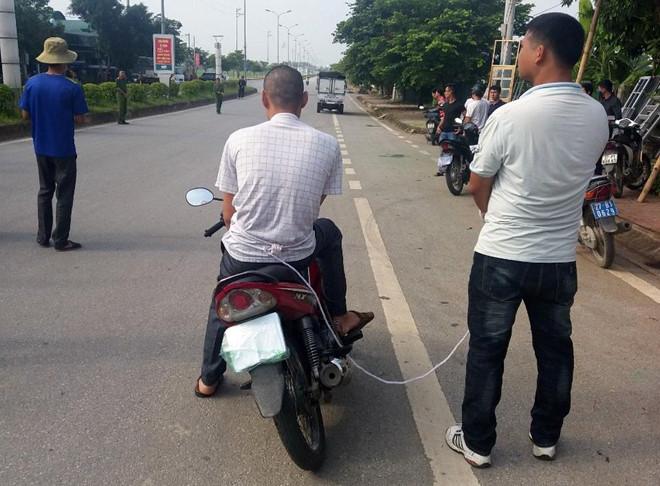 Hé lộ thông tin Vì Văn Toán trực tiếp chỉ huy nhóm nghiện siết cổ nữ sinh giao gà đến ngất xỉu mới khênh lên xe-5