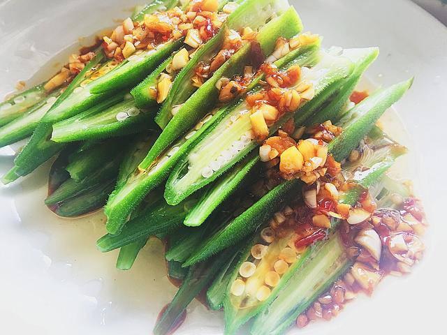 Đừng cắt đậu bắp ngay từ đầu, ăn theo cách này quả sẽ giữ được nhiều dinh dưỡng-4