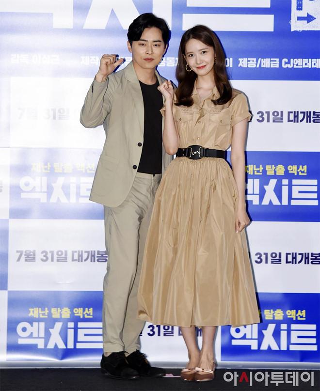 Kiều nữ xứ Hàn diện váy nhàu ở sự kiện-1