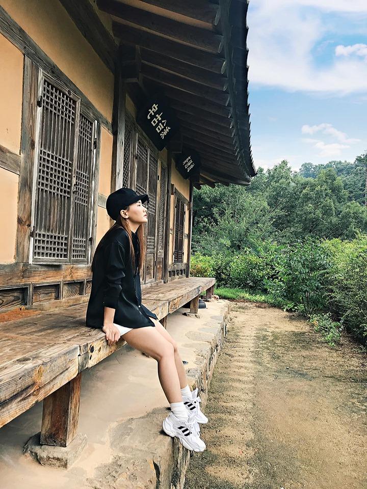 Tăng Thanh Hà lộ thân hình gầy trơ xương khi diện váy sexy-5