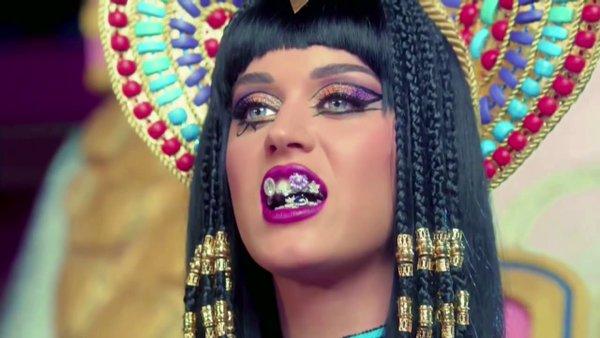 Bản hit hơn 2,6 tỷ lượt xem của Katy Perry bị kiện là hàng đạo nhái-2