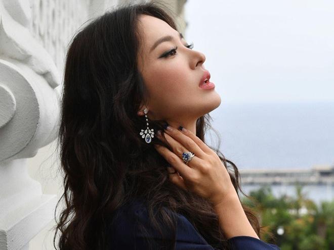 Tòa vừa thông báo chính thức ly hôn, Song Hye Kyo lập tức có hành động dứt tình với chồng cũ-5