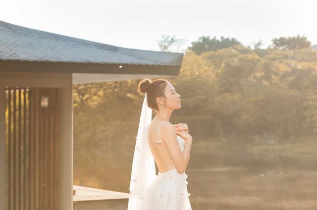 Cứ mỗi bước tiến trong chuyện tình Cường Đô La - Đàm Thu Trang, thật không may khi Hồ Ngọc Hà luôn bị réo tên-5