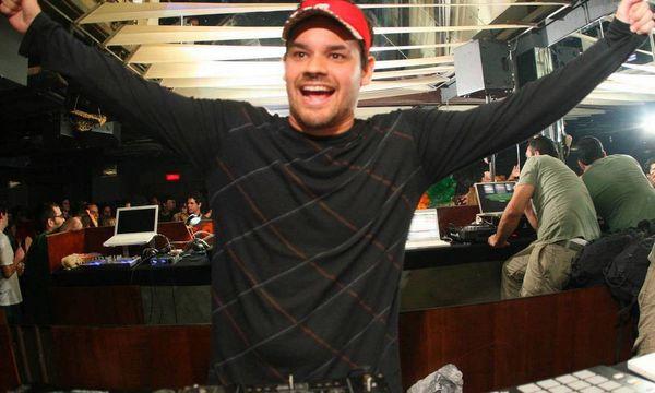 Những vụ đạo nhạc ồn ào thế giới: Từ gương mặt lão làng cho đến siêu sao thế hệ mới đều có mặt-1