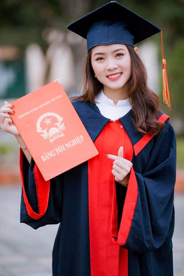 Cô giáo mầm non Nghệ An được khen xinh như hot girl-3