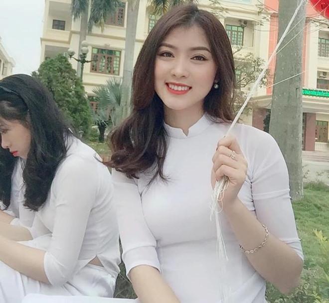 Cô giáo mầm non Nghệ An được khen xinh như hot girl - 2sao