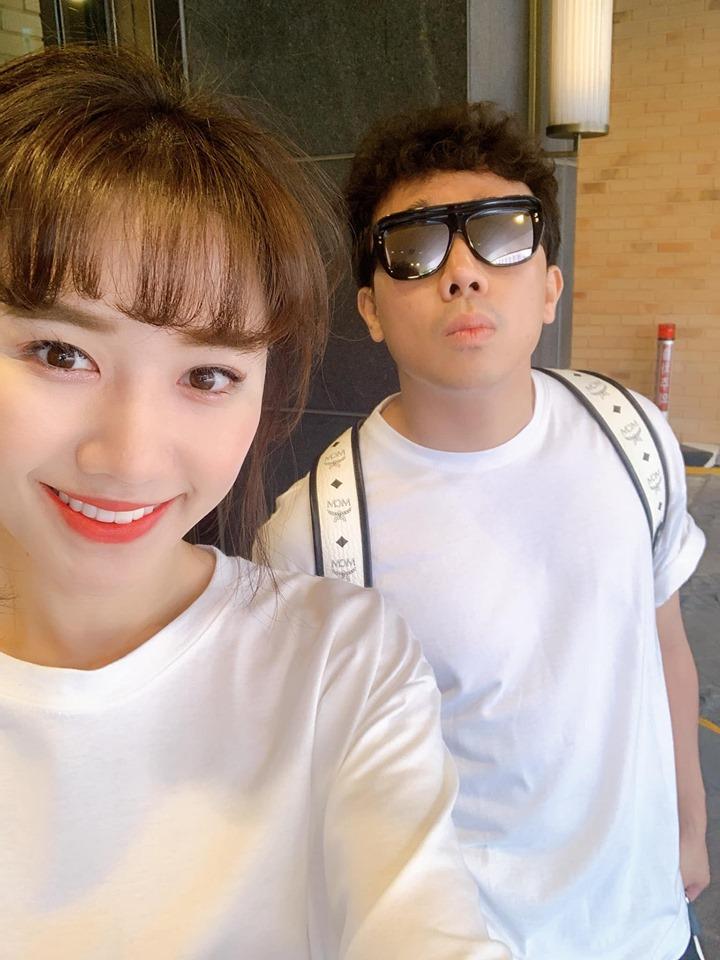 Đâu chỉ đồng nghiệp showbiz, đến em gái Hari Won cũng chê Trấn Thành mập như heo khiến danh hài quá đau-4