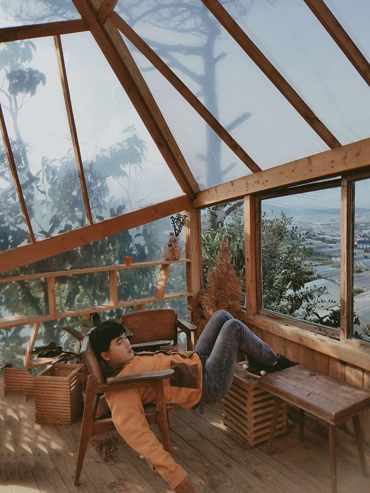 Thanh niên chơi trội chụp bộ ảnh vừa đi chơi vừa ngủ gật tại Đà Lạt không ngờ nhận cơn bão chia sẻ mạng xã hội-18