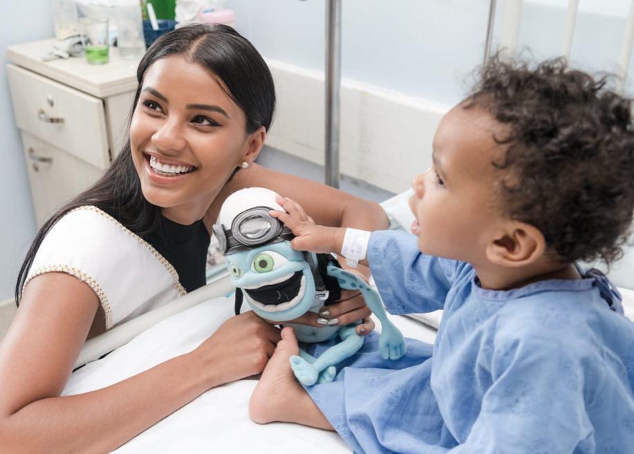 Sau đại chiến Miss Universe 2018, HHen Niê và top 5 người đẹp nhất bây giờ ra sao?-9