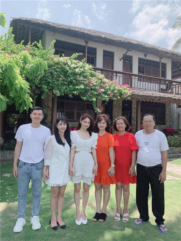 Khoe eo thon, vòng 3 cong vút nhưng nhiều người lại lo lắng cho Nhã Phương-2