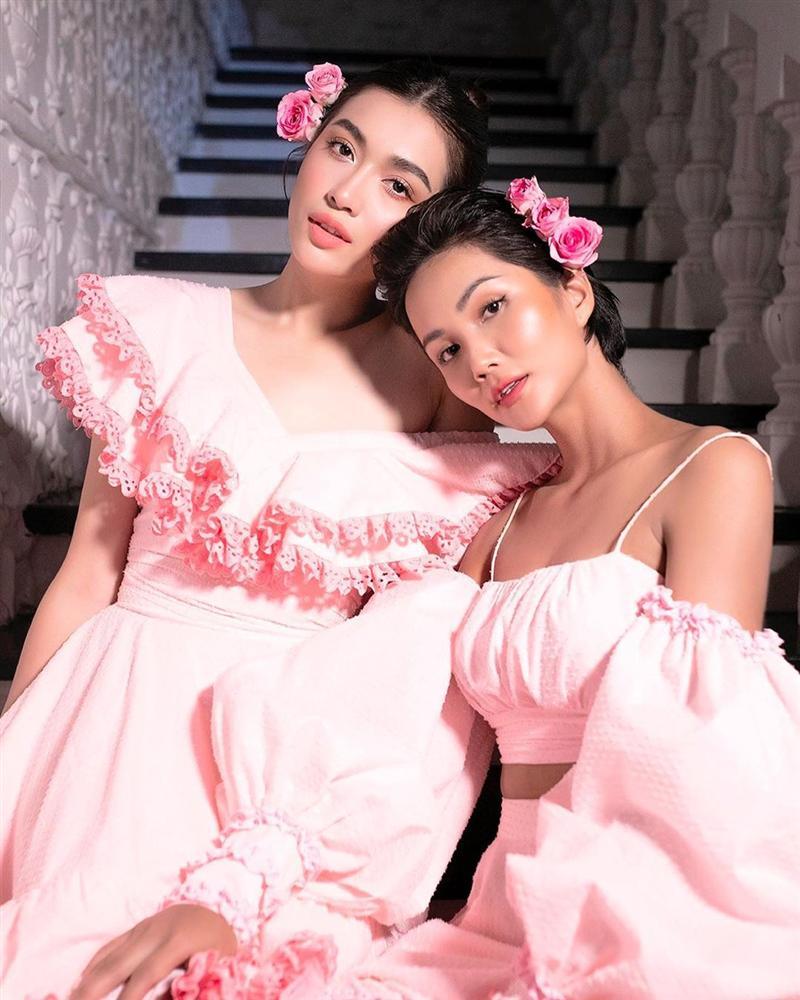 Bản tin Hoa hậu Hoàn vũ 20/7: HHen Niê cùng Lệ Hằng lên đồ công chúa chặt đẹp dàn mỹ nhân quốc tế-1