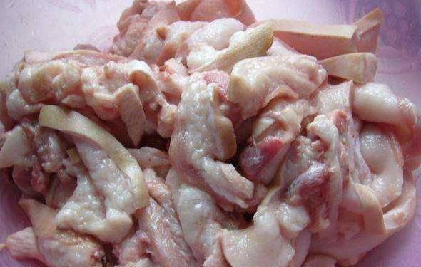 Phần bẩn nhất của thịt lợn đầy ký sinh trùng dù giá rẻ đến mấy cũng không nên mua-1