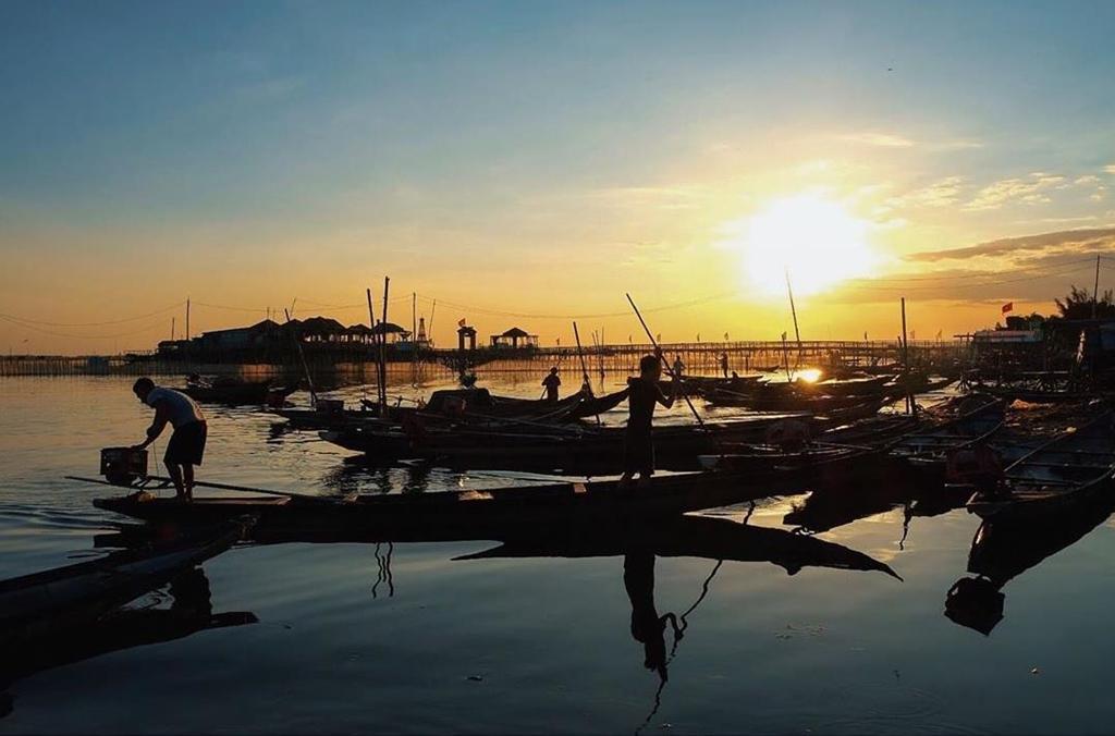 Huế đẹp bình dị trong bức tranh bình minh đầm Chuồn tĩnh lặng-6