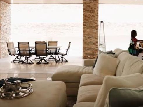 Clip: Cận cảnh biệt thự triệu đô như khách sạn 5 sao của vợ chồng Đan Trường