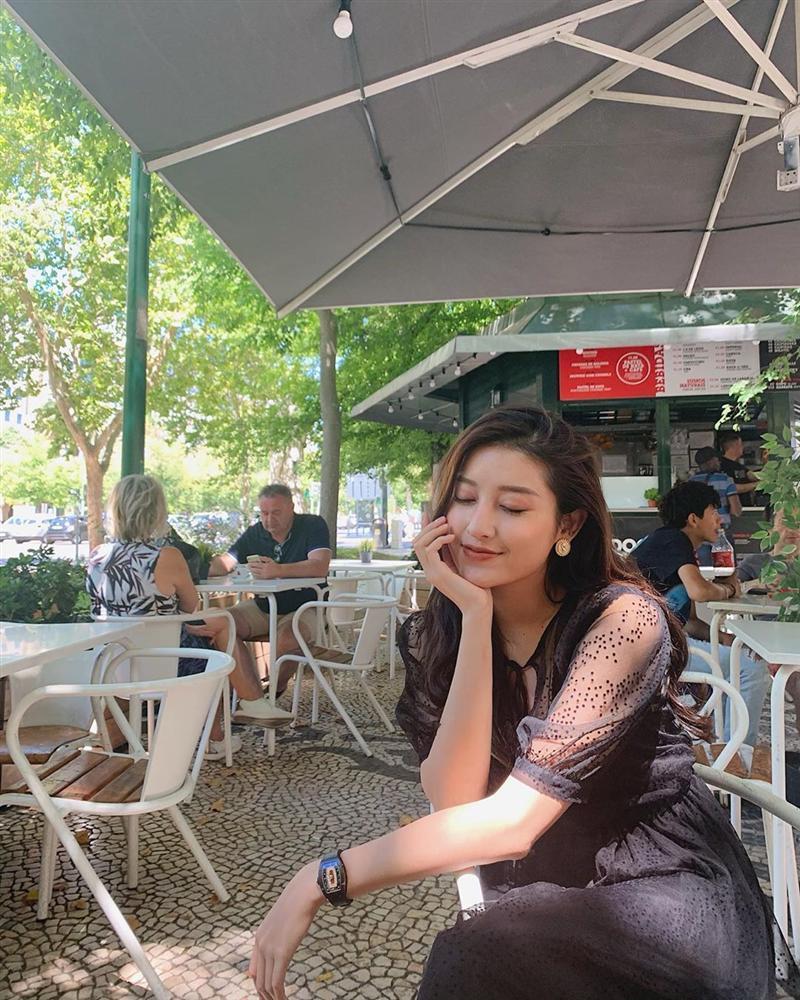 Thu Minh lần đầu tiết lộ về điều chán nhất ở chồng Tây-5