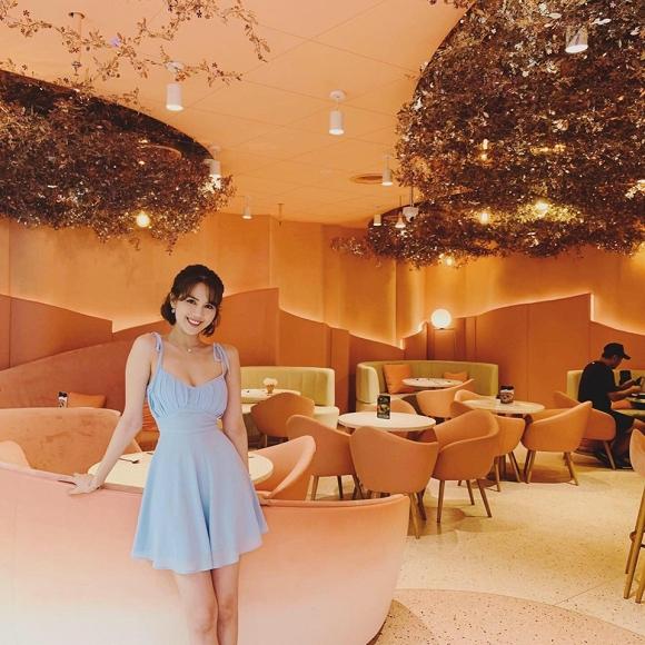 Ngọc Trinh hack tuổi với style váy ngắn, tóc ngắn khi check-in tại Thái Lan-1
