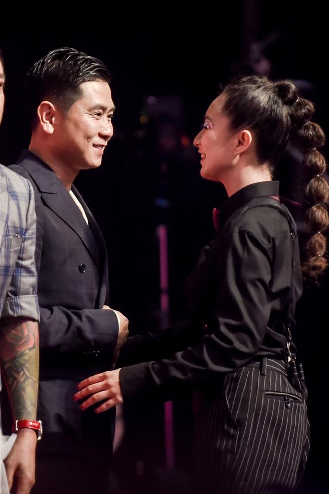 Không như lời đồn, giọng ca từng bị chê hát thiếu nam tính mới là người giành Quán Quân Giọng Hát Việt 2019-4