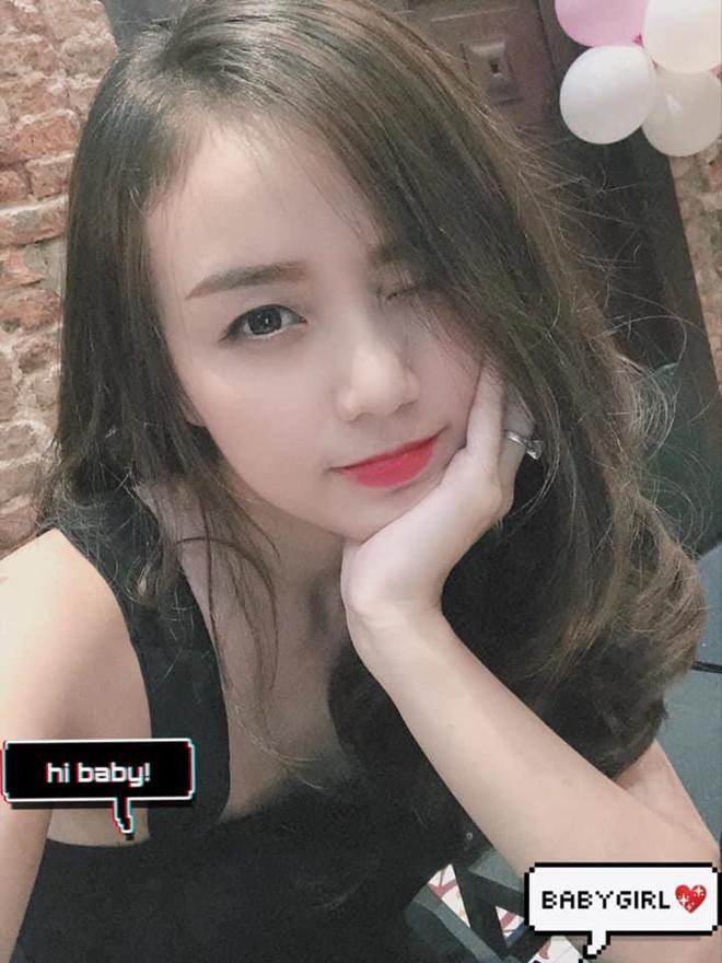 Vợ Hoài Lâm được khen về ngoại hình sau 2 lần sinh con ở tuổi 23-7