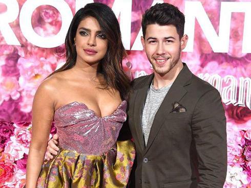 Gặp 3 lần đã vội vã cưới chồng kém tuổi, Hoa hậu thế giới bật khóc sau nửa năm