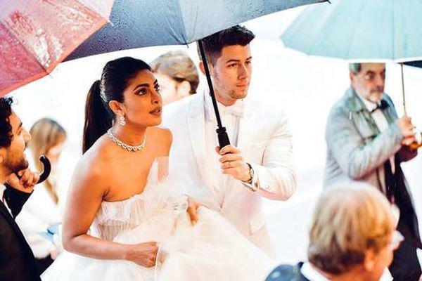 Gặp 3 lần đã vội vã cưới chồng kém tuổi, Hoa hậu thế giới bật khóc sau nửa năm-3