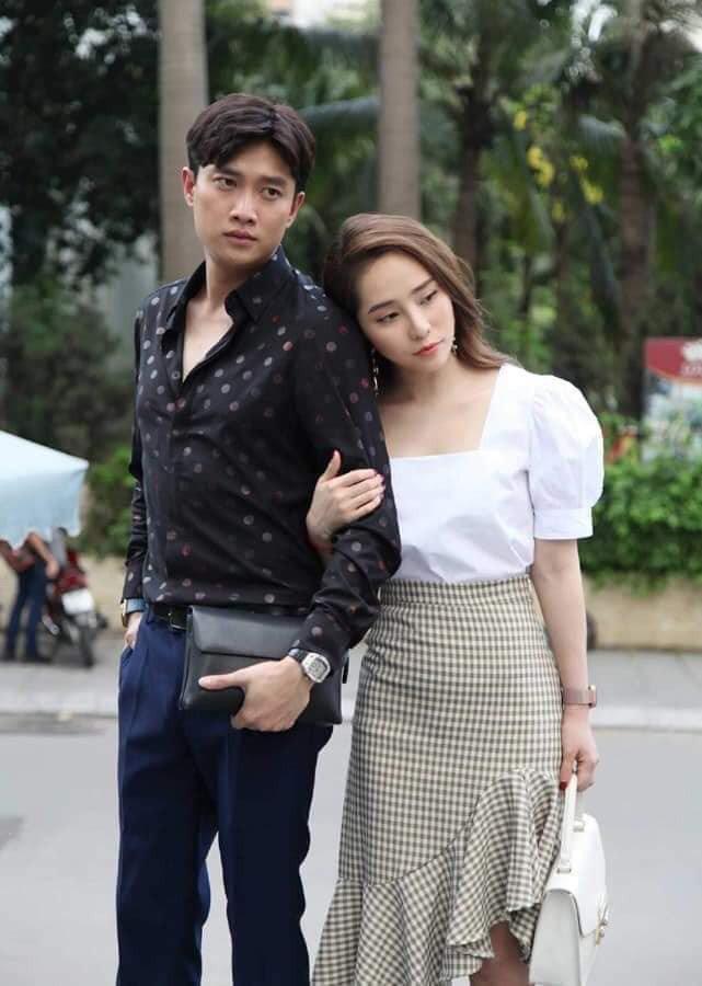 Diện váy ren lộ cả nội y, trang phục của Nhã Về nhà đi con bị dân mạng tẩy chay-4