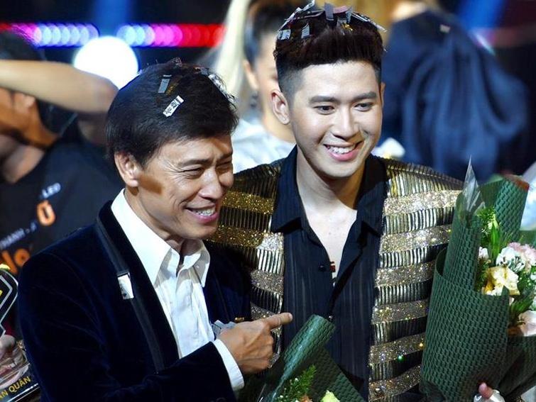 Tiết mục đỉnh ở The Voice, chinh phục 5 HLV chỉ với câu hát dài 3 giây-1