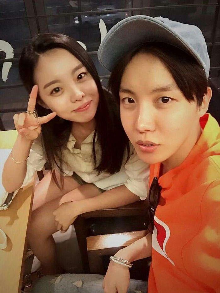 Ngắm nhan sắc thuộc hàng cực phẩm như idol Kpop của hội anh chị em ruột nhóm BTS-2