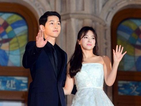 Vụ xử ly hôn của Song Hye Kyo và Song Joong Ki diễn ra trong 5 phút