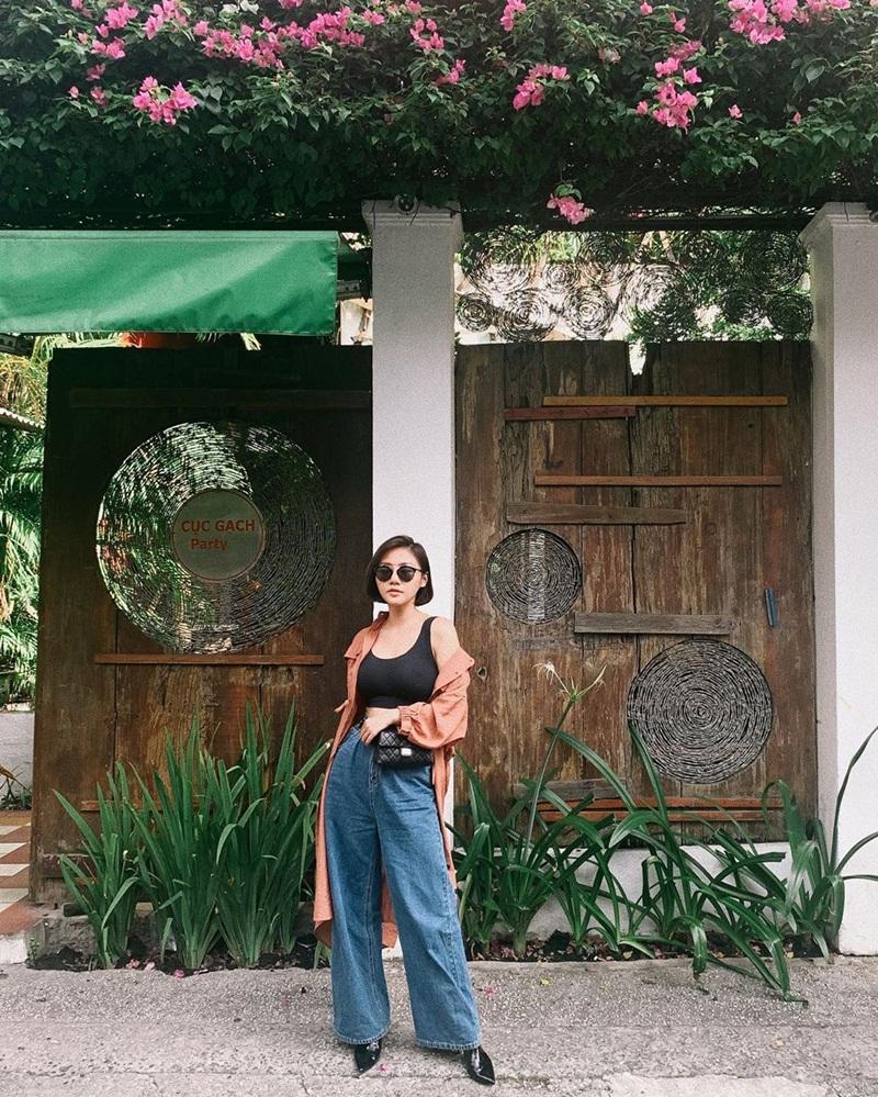 Hè là phải mát, ngắm Chi Pu - Văn Mai Hương cùng dàn mỹ nhân Việt khoe eo thon đáng ghen tị!-9