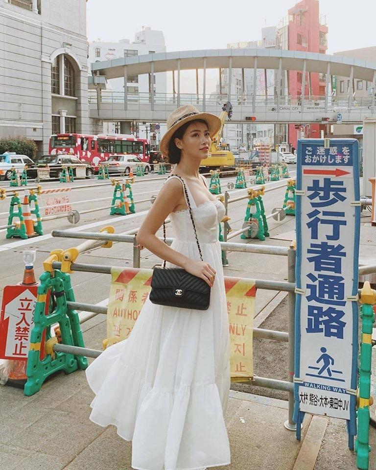 Ngọc Trinh khoe street style sương sương hơn 3 tỷ - Nam Em lên đồ lôi thôi, quê kiểng-9