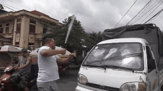 NTN làm thử thách với nhựa vẫn chưa là gì so với loạt kênh YouTube này-5