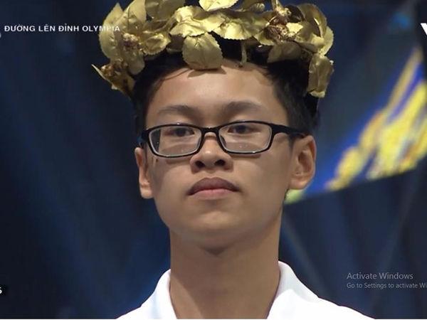 Hot nhất MXH hôm nay: Anh hùng bàn phím gặp trúng thí sinh Olympia và bị phản dame cực gắt đến mức phải khóa FB-4