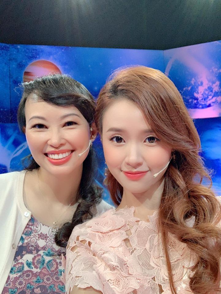 Ngoài mẹ ruột, đây chính là người phụ nữ quyền lực mà Midu cực kỳ yêu quý-1