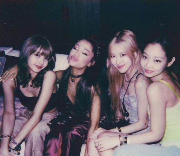 Chuyện gì khiến cả cộng đồng fan BlackPink lại xôn xao về… Ariana Grande?-2