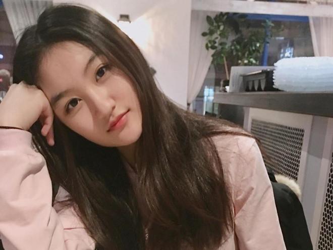 Sao nhí Trung Quốc dậy thì thành công ở tuổi 18-5