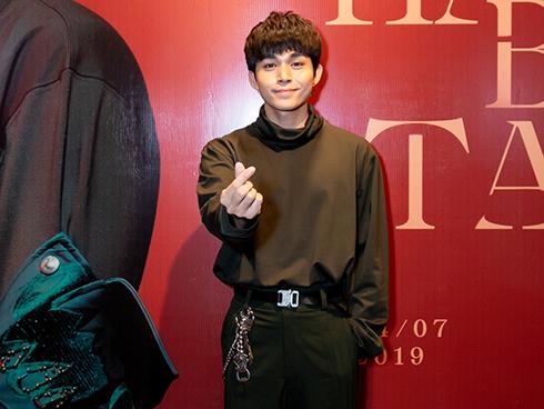 Chán phá hit, Ninh Dương Lan Ngọc lại khiến Jun Phạm câm nín với màn múa lân khi cover Hai Bàn Tay-4