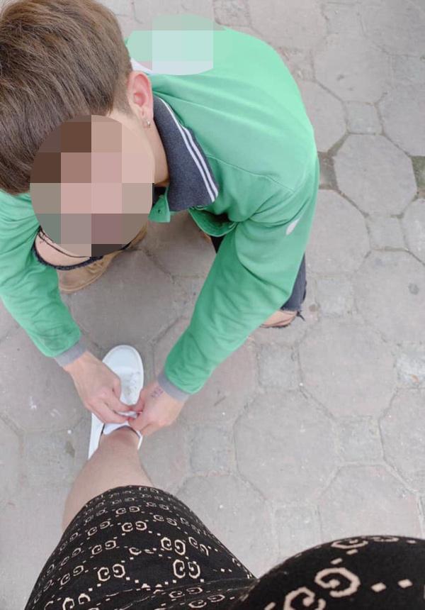 Trai đẹp lái xe ôm công nghệ khoe chuyện tình đẹp cùng bạn gái hơn tuổi, dân mạng đào bới ra loạt chi tiết bất ngờ-2